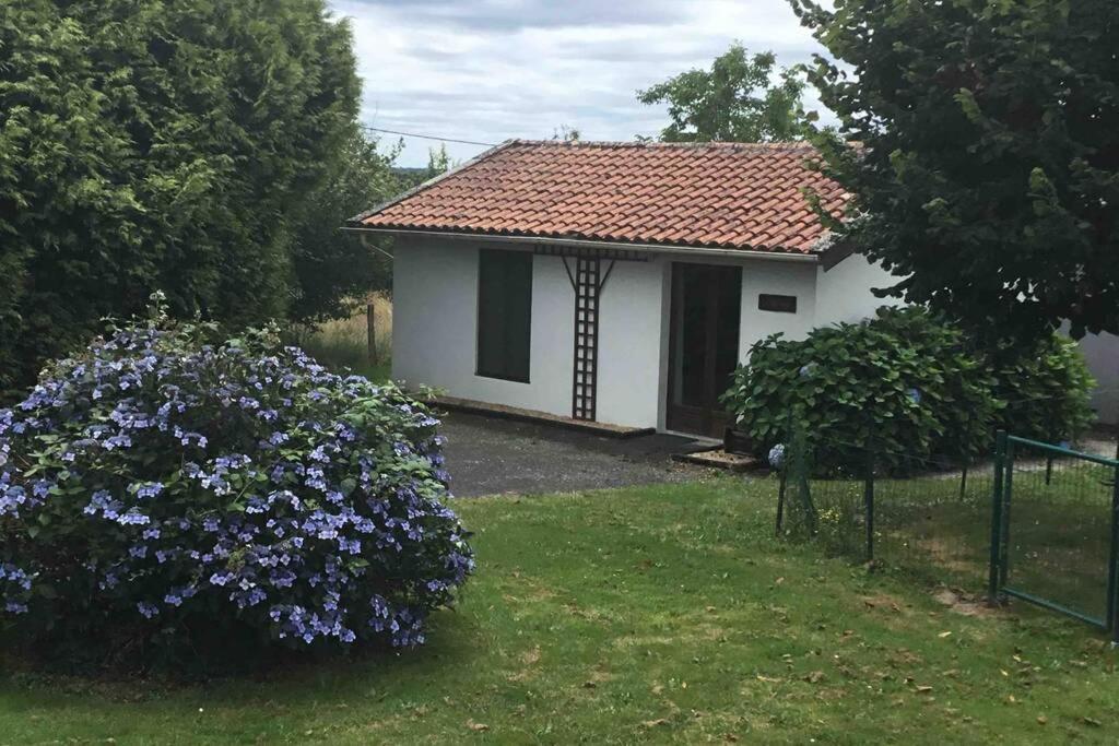 Breesfalt Gite Accomodation Villa Maisonnais-Sur-Tardoire Екстериор снимка
