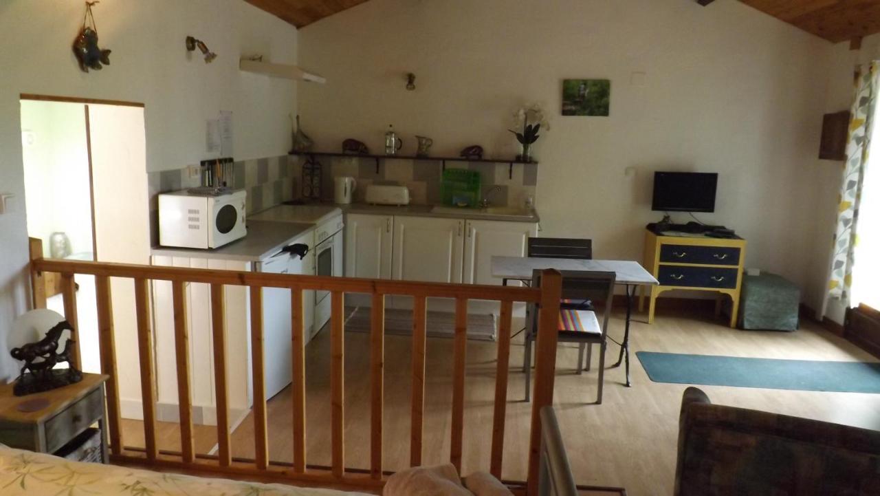 Breesfalt Gite Accomodation Villa Maisonnais-Sur-Tardoire Екстериор снимка